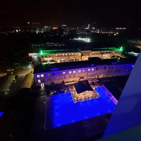 Remus Pool In Caesar & Apartment Trikomo